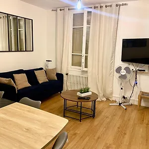 https://michel-ange-spacious-apartment-michel-ange-8p.fr-paris.fr